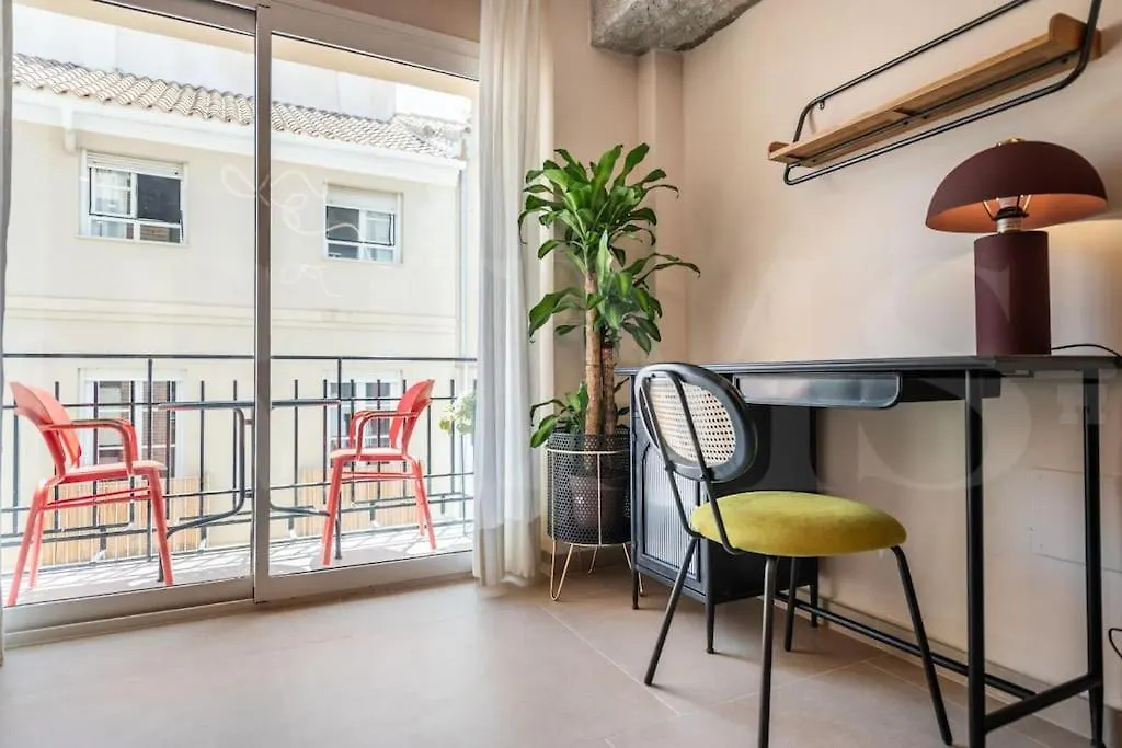 Pop Art Gem With Paintings By Local Artist By Rems Apartment Malaga