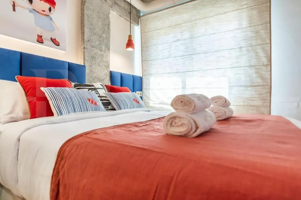 Pop Art Gem With Paintings By Local Artist By Rems Apartment Malaga 0*,