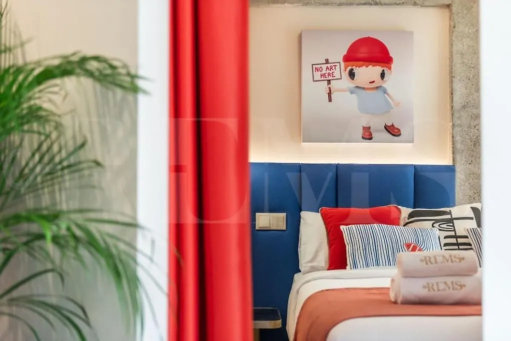 Pop Art Gem With Paintings By Local Artist By Rems Apartment Malaga