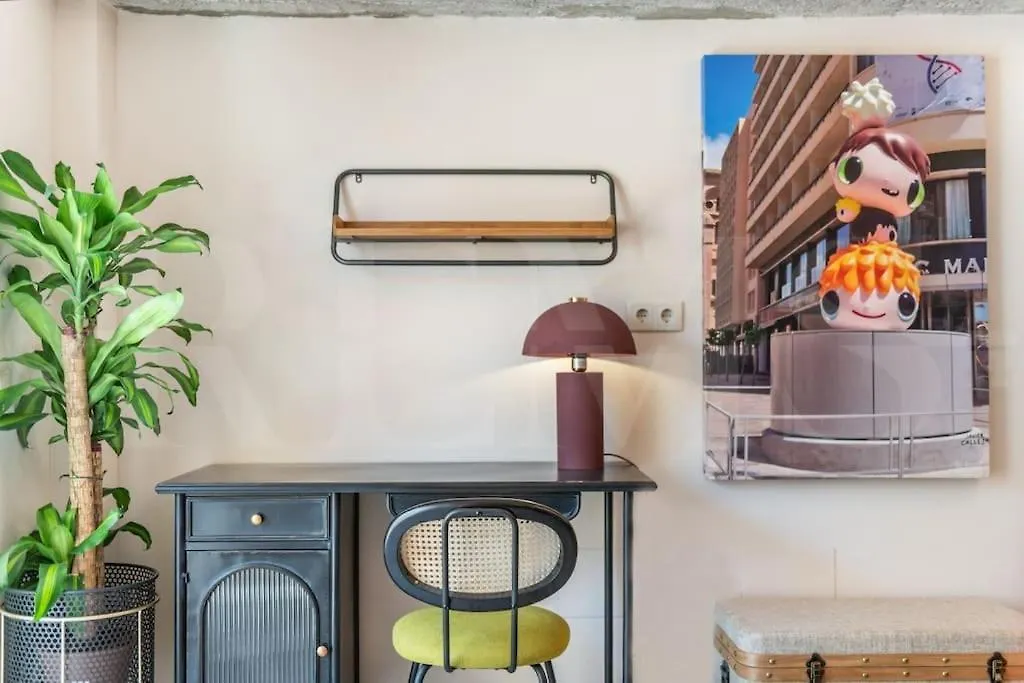 Pop Art Gem With Paintings By Local Artist By Rems Apartment Malaga