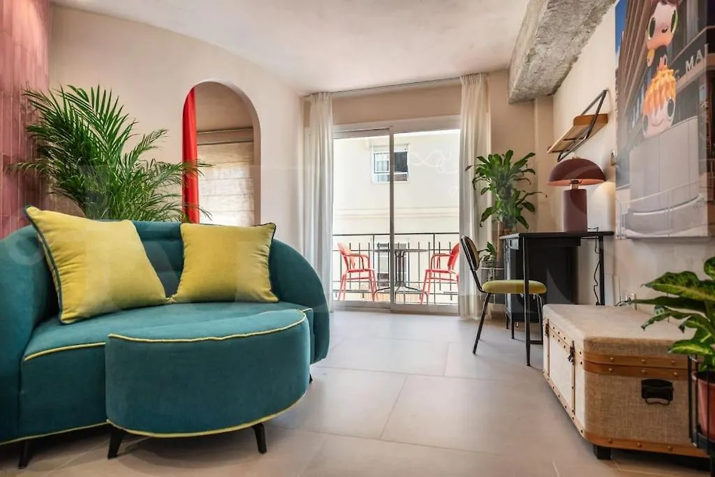 Pop Art Gem With Paintings By Local Artist By Rems Apartment Malaga 0*,  Spain